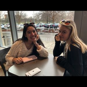 Meet your Posher, Avery